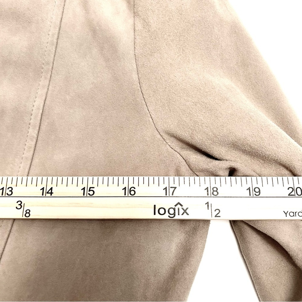 Beige Suede Moto Jacket Minimalist Biker Peplum Spring Weight Cream Size Medium - Picture 10 of 16